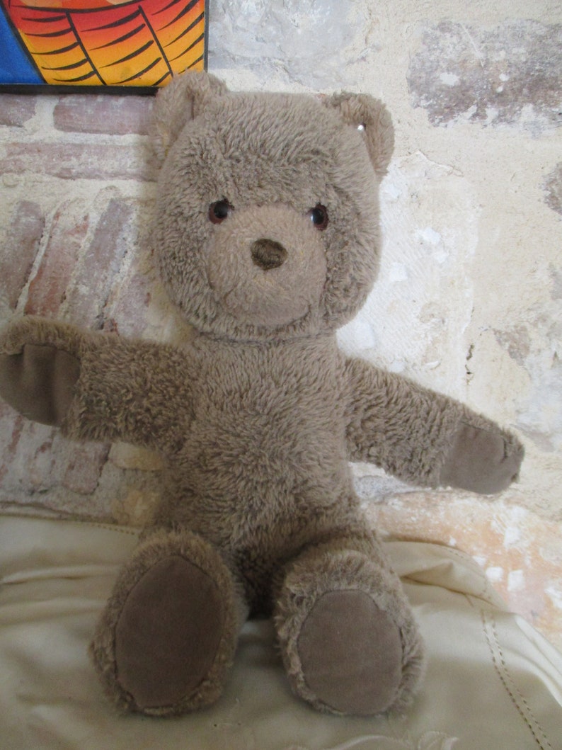 Vintage STEIFF bear sitting with his button in ear, 26 cm sitting, light brown Id: 0205/26 image 3