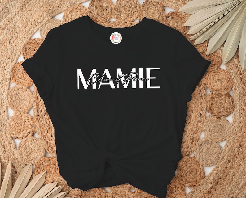 Granny T-shirt with children's name, Personalized grandma T-shirt, Grandma birthday T-shirt, image 2