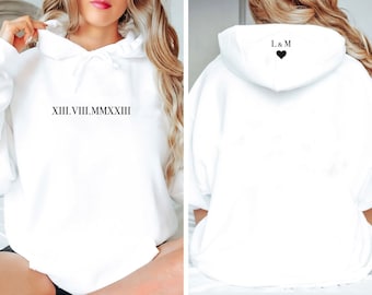 Sweat  personnalisé chiffre romains -Sweat à capuche femme-Sweat personnalisé maman-sweat avec prénoms des enfants-sweat chiffres