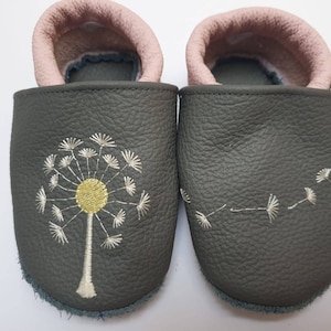 Size 19, leather slippers, crawling shoes, first walker shoes, baby shoes with dandelion