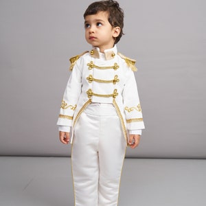 Déguisement prince charmant, tenue premier anniversaire pour garçon, soirée costumée, déguisement de roi pour bébé, premier anniversaire, tenue de prince ivoire royal image 5