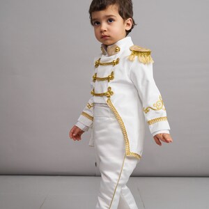 Déguisement prince charmant, tenue premier anniversaire pour garçon, soirée costumée, déguisement de roi pour bébé, premier anniversaire, tenue de prince ivoire royal image 3