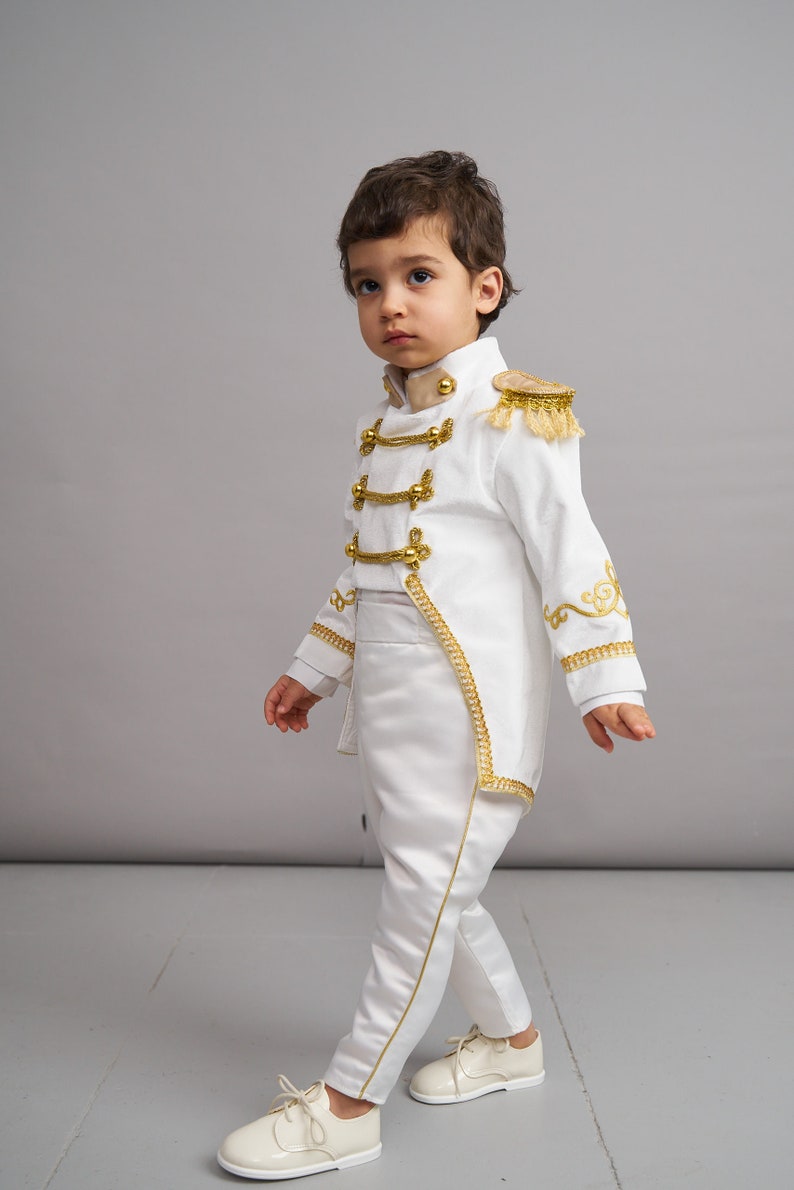 Déguisement prince charmant, tenue premier anniversaire pour garçon, soirée costumée, déguisement de roi pour bébé, premier anniversaire, tenue de prince ivoire royal image 3