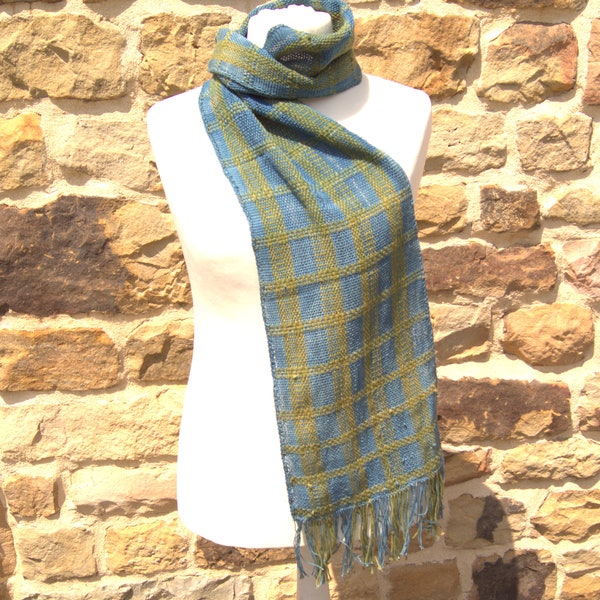 Echarpe 100 % coton tissée main couleur bleue et jaune moutarde