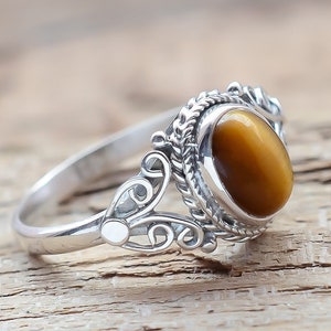 Vintage Tiger Eye Gemstone Ring,92.5 Sterling silver,Filigree Ring,Unique Ring,Natural Tiger Eye Genstone,Christmas gift,Gift for her