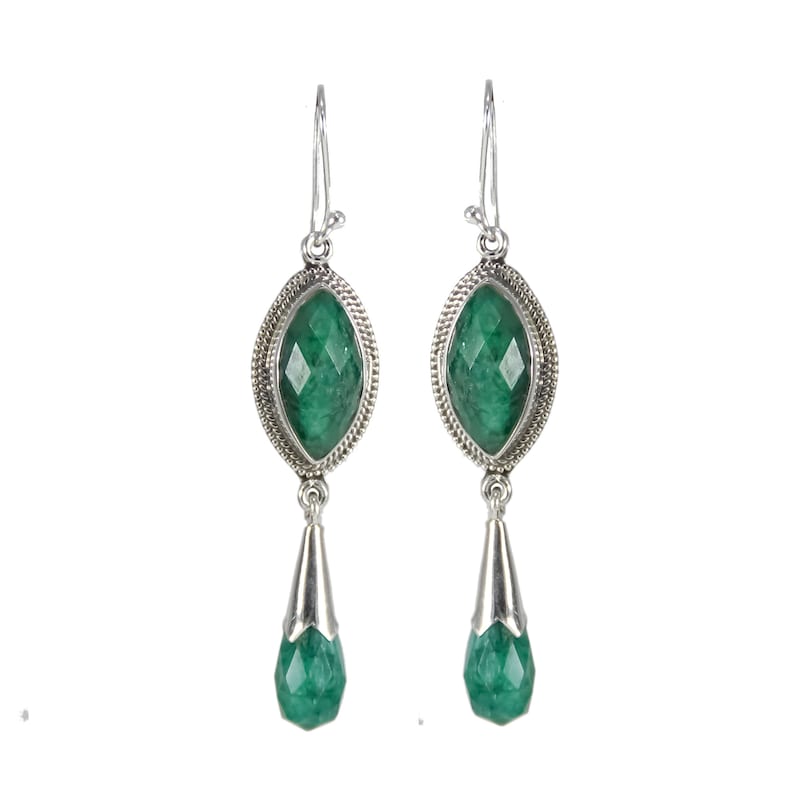 Dyed Emerald gemstone earrings 925 sterling silver jewellery for womens /& girls,handmade jewellery,Christmas gift,Valentine/'s Day gift