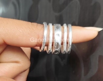 Set of 5 Sterling Silver Hammered Stacking Ring // Solid 925 Sterling Silver Stacking Rings // Stackable Rings Woman Rings, Minimalist Ring