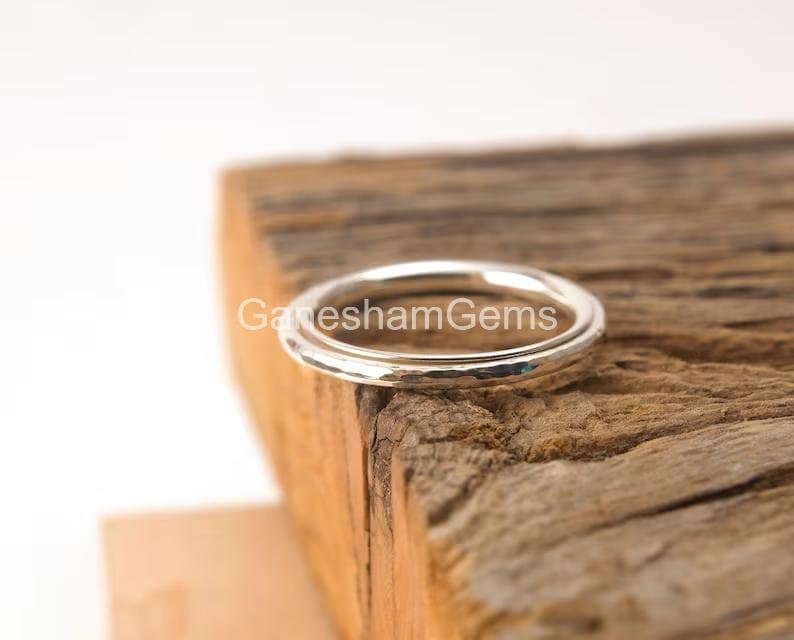 Skinny hammered texture spinner ring, Sterling Silver ring For Woman anxiety ring, fidget spinner ring, adhd adult help Spinner ring