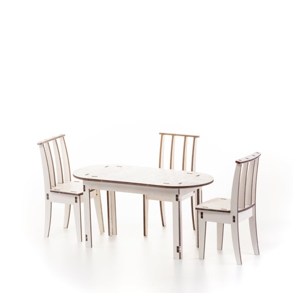 dollhouse table and chairs