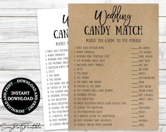 Może przedstawiać: Dwa arkusze do druku z grami weselnymi. Jeden jest biały, drugi z papieru kraft. Tekst "Wedding Candy Match" znajduje się na górze, z frazami do dopasowania do nazw cukierków. Słowa "Pobierz i wydrukuj" są w okręgu.
