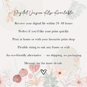以下が含まれることがあります： デジタルプリントの広告で、花のアクセントと「Digital Version Also Available」のテキストが特徴です。テキストは、迅速な配達、印刷の柔軟性、環境に優しいオプションを強調しています。ハートのシンボルも含まれています。