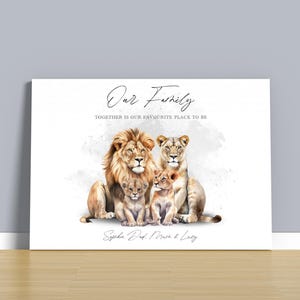 Stampa artistica personalizzata del leone di famiglia / Illustrazione personalizzata della famiglia di animali / Regalo unico per le famiglie / Decorazione artistica da parete personalizzabile per la famiglia