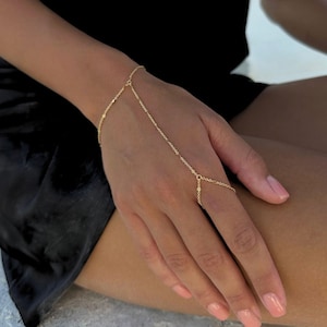 Gold Hand Chain, Dainty Hand Chain, Finger Chain Bracelet, Minimalist Jewellery