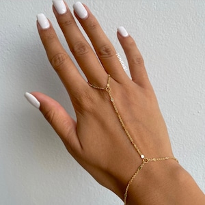 Chaîne de main en or, chaîne de main délicate plaquée or 18 carats Chaîne de main en or, chaîne de main/bracelet en or image 4