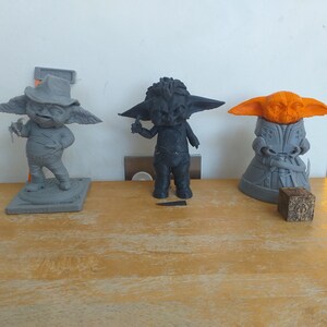 Hellraiser Pinhead Baby Yoda Mashup Mit Basis 2 Tage Etsy