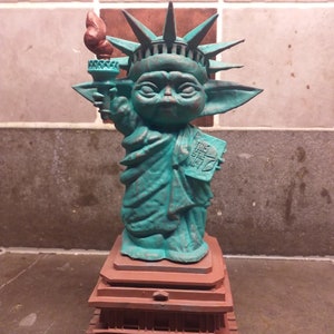 statue of liberty baby mashup FANMADE NOT OFFICIAL