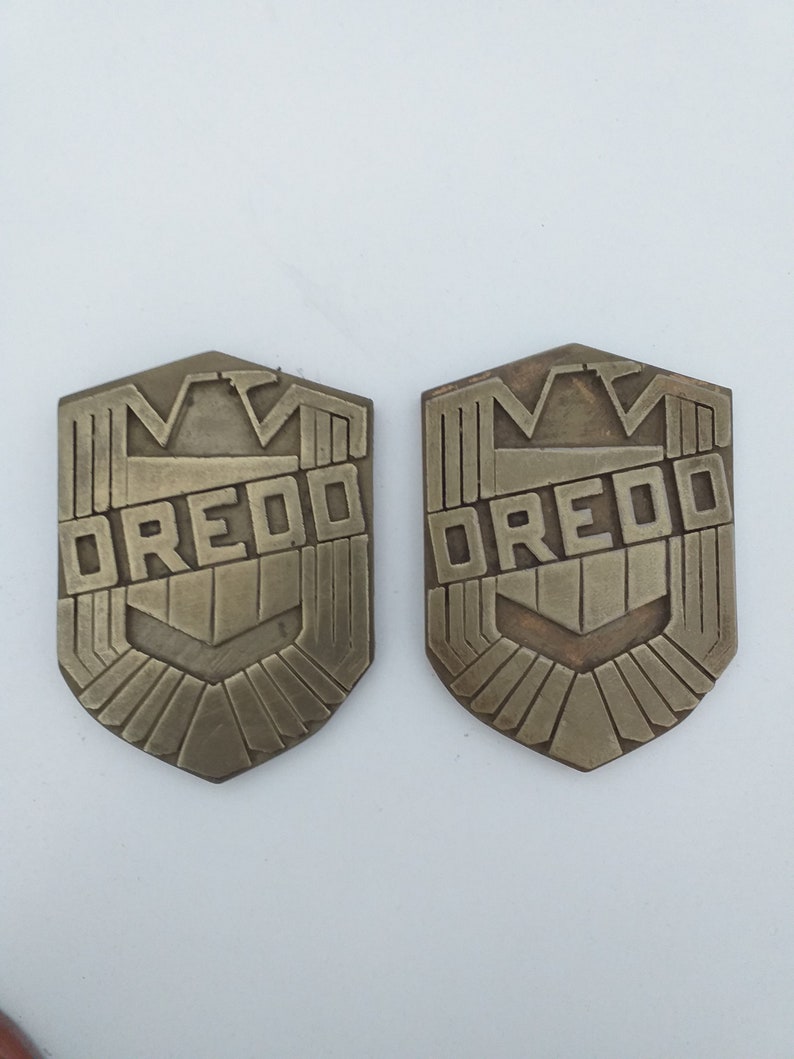 Custom Dredd 12 Badge