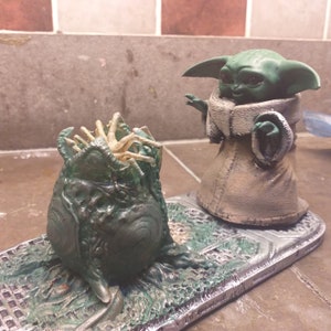 Child and egg spider display mashup