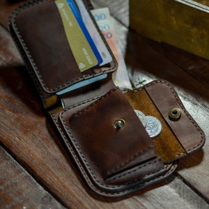 Carteira de couro masculina para moedas, carteira masculina dobrável com bolso para moedas, carteira pequena para moedas, carteira para cartões personalizada, carteira para cartões de crédito de couro marrom
