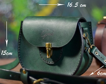 Green leather crossbody bag, leather round bag, mini crossbody pouch, leather shoulder bag for women, small crossbody, everyday saddle bag