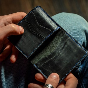 Kreditkartenhalter, benutzerdefinierte dreifache Brieftasche für Männer, minimalistische Lederbrieftasche, persönliches Geschenk, echtes Leder, meistverkaufter Artikel handgefertigt