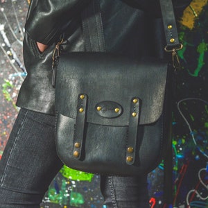 Schwarze Messenger-Tasche für Frauen, Leder Classy Bag, handgemachte mittlere Crossbody Geldbörse, jeden Tag DamenTasche Bild 10