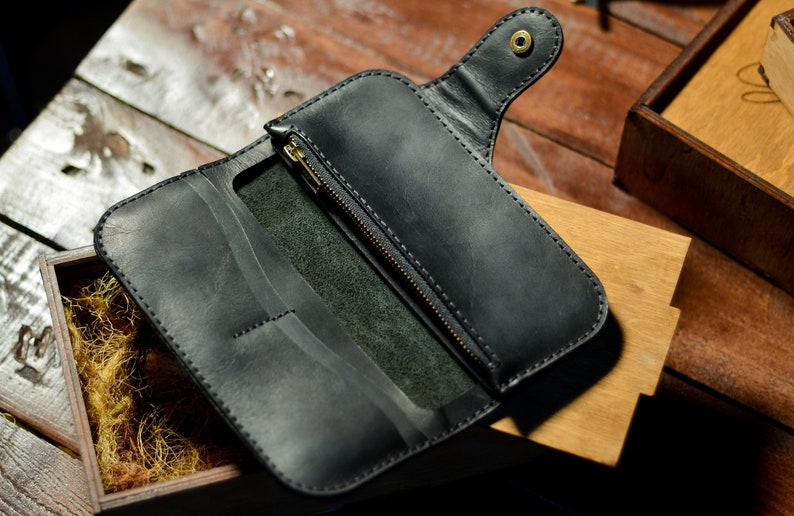 Cartera de motociclista negra PERSONALIZADA, Cartera larga de cuero para hombre, Cartera de camionero con cremallera, Cartera de viaje con monograma, Cartera plegable de cuero negro imagen 4
