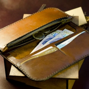 Cartera de motociclista para hombre, billetera elegante para él, billetera larga de cuero para camionero, billetera de viaje de cuero marrón, regalo personalizado para novio imagen 9