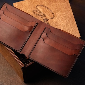 Kreditkartenhalter für Männer, personalisierte zweifache Brieftasche für Männer, handgefertigte Lederbrieftasche, schlanke Lederbrieftasche, meistverkaufte Brieftasche