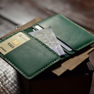 Green card holder wallet, Small groomsmen gifts, Personalized credit card holder, bi fold front pocket card case, minimalist men wallet image 5