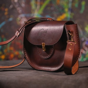 Leather crossbody purse, Handmade crossbody bag, brown leather crossbody, Full grain leather shoulder bag, Christmas gifts, personalized bag image 2