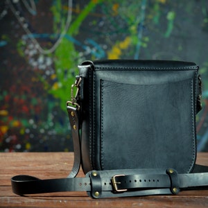 Schwarze Messenger-Tasche für Frauen, Leder Classy Bag, handgemachte mittlere Crossbody Geldbörse, jeden Tag DamenTasche Bild 4