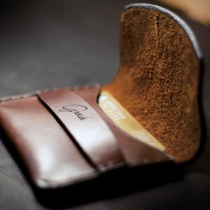 Slim portemonnee-kaarthouder voor mannen, minimalistische leren creditcardhouder voor vriendje, kaarthouder heren, gepersonaliseerde portemonnee voorvak