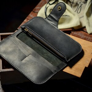 Cartera de motociclista negra PERSONALIZADA, Cartera larga de cuero para hombre, Cartera de camionero con cremallera, Cartera de viaje con monograma, Cartera plegable de cuero negro imagen 6