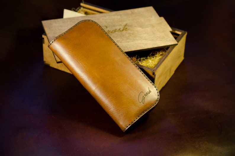 Cartera de motociclista para hombre, billetera elegante para él, billetera larga de cuero para camionero, billetera de viaje de cuero marrón, regalo personalizado para novio imagen 3