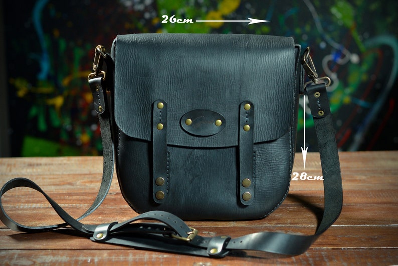 Schwarze Messenger-Tasche für Frauen, Leder Classy Bag, handgemachte mittlere Crossbody Geldbörse, jeden Tag DamenTasche Bild 1