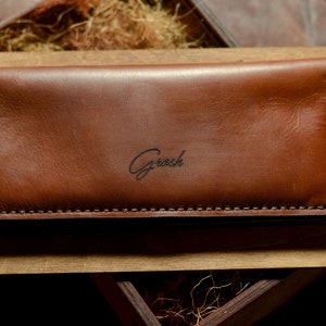 Cartera de cuero larga personalizada para hombre, cartera de cuero marrón de viaje grabada personalizada, regalo para él, novio imagen 6