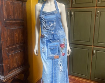 Apron, Denim Apron,Upcycled Denim Apron,Women’s Apron,Patchwork Apron,Refashioned Apron,Cooking,Shop,Crafting,Hosting,Gardening,Barista