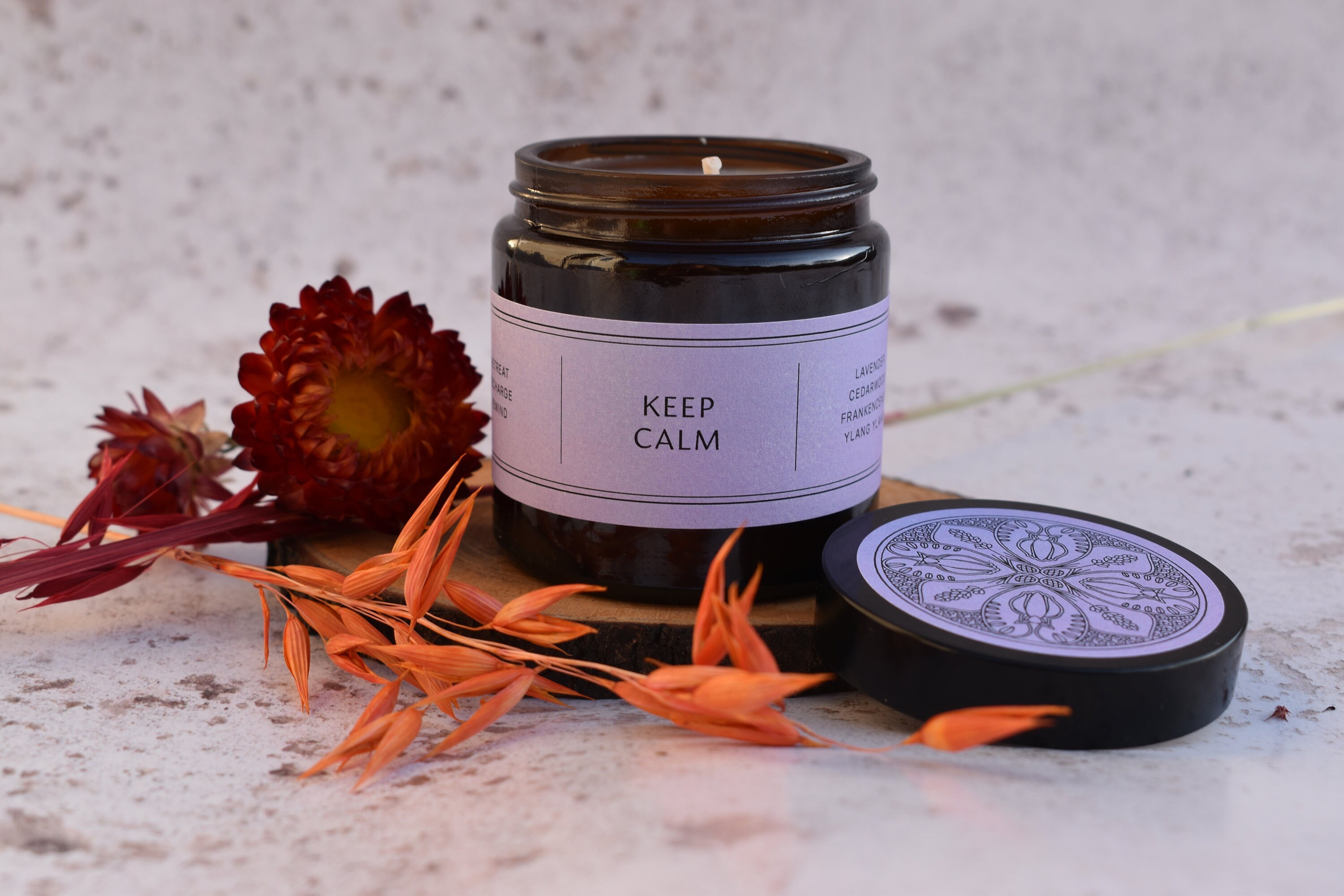 Candela Magica Hop Hare Con Fiori E Gemme - Cera Di Soia Artigianale - Foto 3