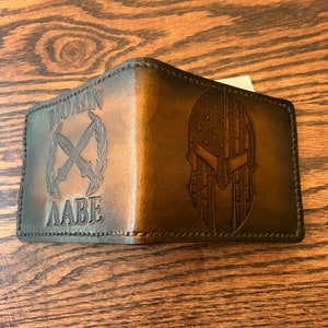 Portefeuille personnalisé en cuir véritable peint à la main et peint à la main - Molon Labe