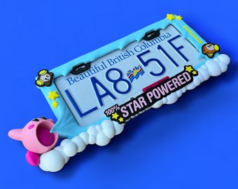 3Dプリントのカービィナンバープレートフレーム：かわいい車