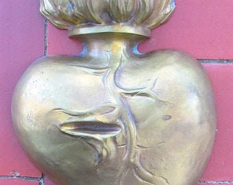 Huge sacred flaming burning heart, 32 cm high 22 wide, copper or brass, ex voto