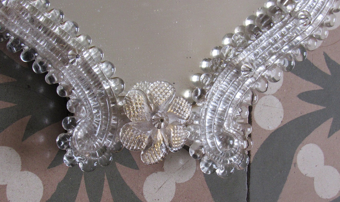 Venetian Mirror Rosettes