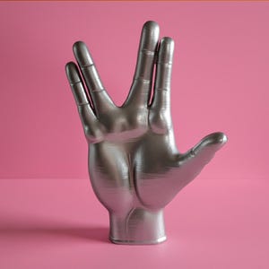 Escultura hecha a mano del saludo vulcaniano de Spock: decoración inspirada en Star Trek imagen 7