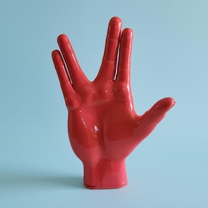 Escultura hecha a mano del saludo vulcaniano de Spock: decoración inspirada en Star Trek imagen 16