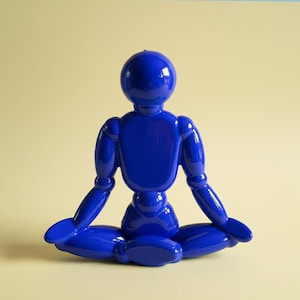 Ultramarin | Yoga Lotus Skulptur | Zen-Dekoration | Achtsame Yoga-Kunst