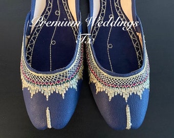 Punjabi Jutti/ Khussa/ Mojari,Leather Embroidery Jutti, Indian Jutti ,Punjabi Shoes, Pakistani Shoes, Khussa, Dulhan, Shaadi, Punjabi Jutti