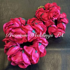 Gajra, Pink Flower Gajra Set, Boho Jewelry, Wedding, Pithi Bangle, Mehndi Bangle, Mayoon, Indian Wedding, Pakistani Wedding, Arab Weddings