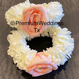 10Ct Hand Gajra, Flower Gajra, Jewelry, Wedding, Pithi Bangle, Mehndi Bangle, Mayoon, Maiyo Gajra, Bangle, Indian Wedding, Pakistani wedding