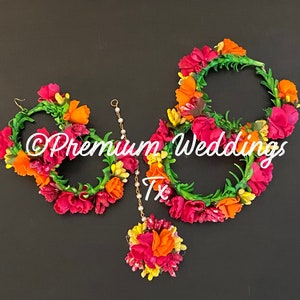 Gajra, Tropical Flower Gajra Set, Boho Jewelry, Wedding, Pithi Bangle, Mehndi Bangle, Mayoon, Maiyo Gajra, Pakistani Wedding, Indian